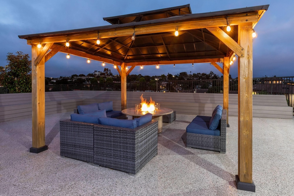 Days Inn by Wyndham Arroyo Grande/Pismo Beach 45/62