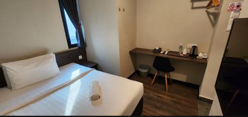 Room, Single