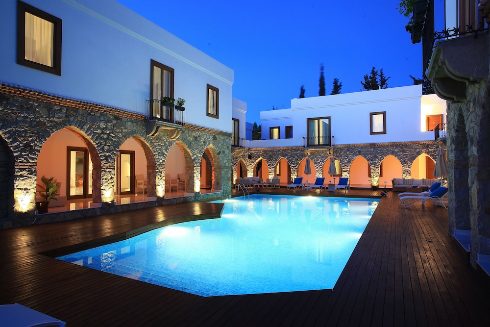 Saraya Bodrum 62/68