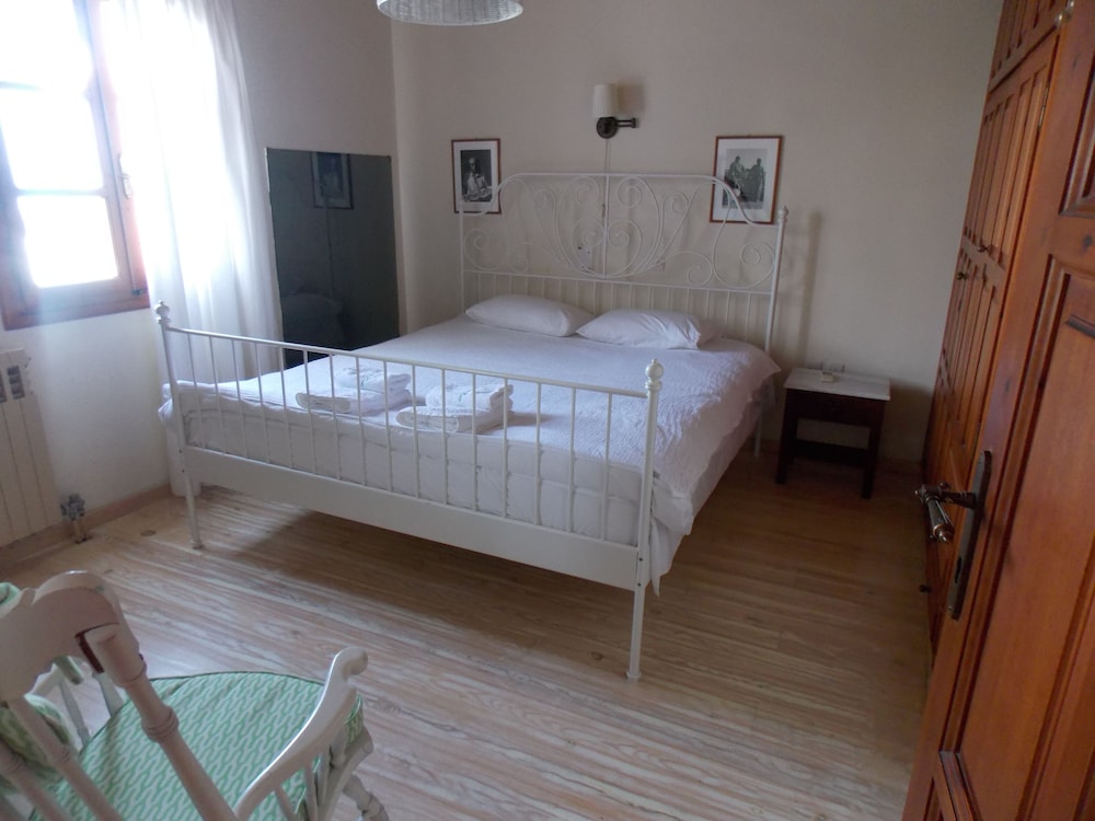 Rania Apartments Studios & Suites 9/50