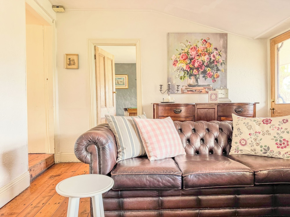 Clonmara Country House Cottages 32/50