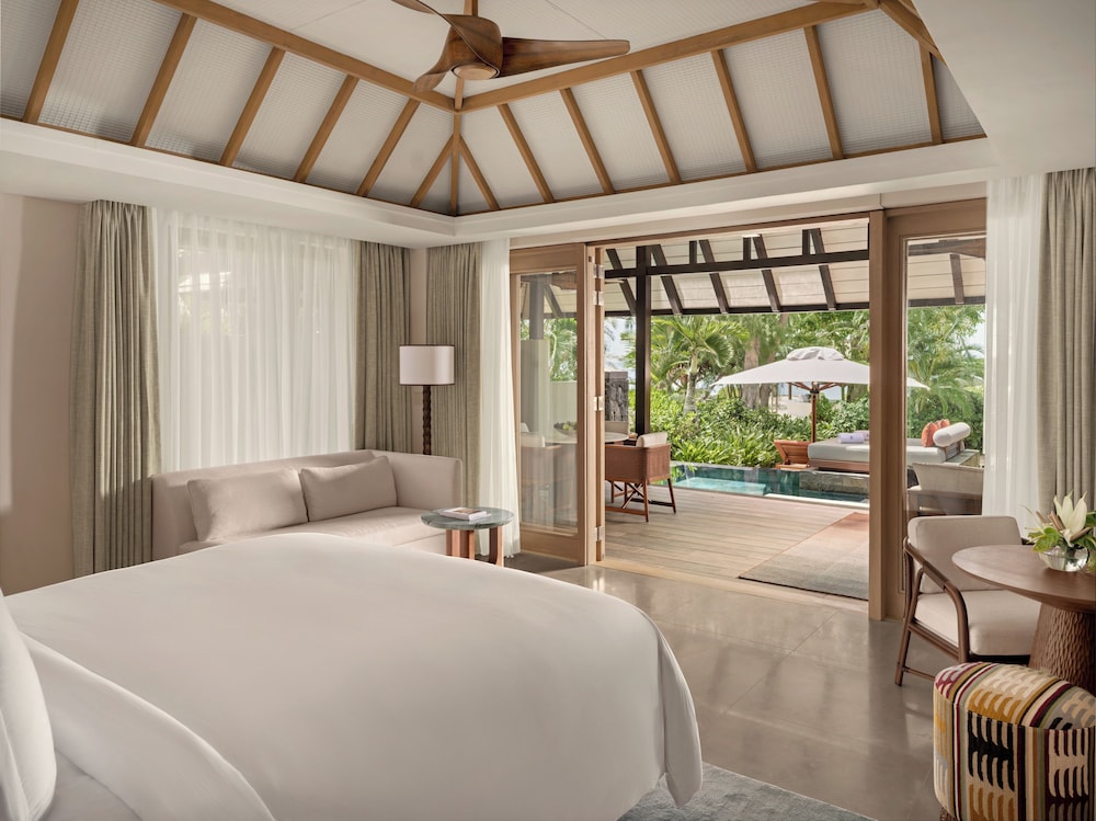 Villa, King Bed, Beach View, Private Pool