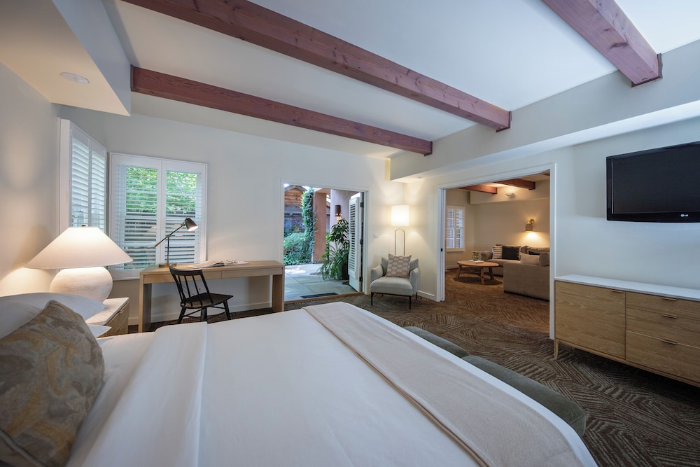 1 Bedroom, Suite, King Bed