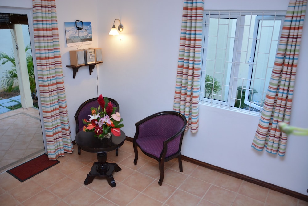 La Pointe Villas 33/70