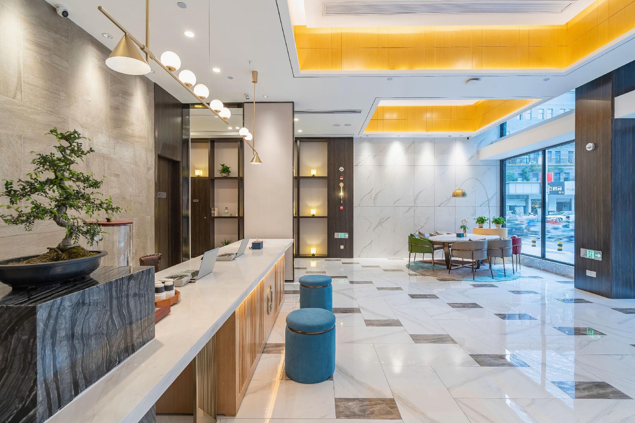Magnotel (Xuzhou Suning Plaza, Jiefang Road) 33/45