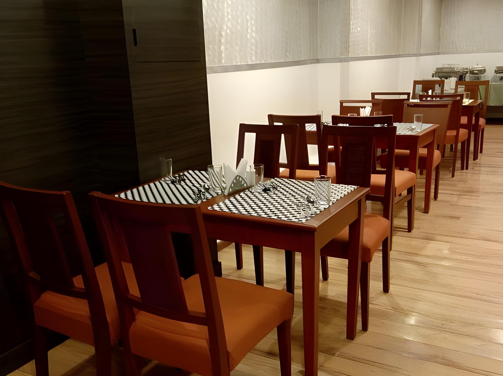 Marina Inn 20/28