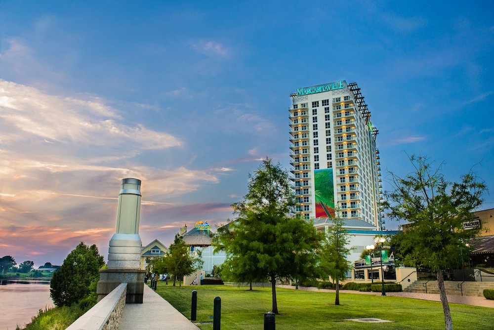 Margaritaville Resort Casino 8/71
