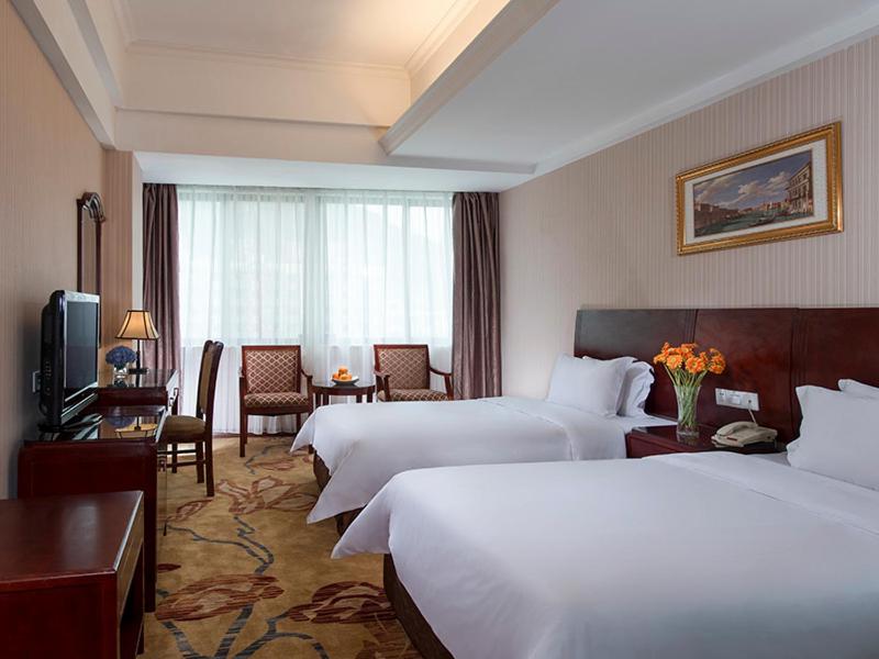 Vienna Hotel Shenzhen Yinhu 33/74