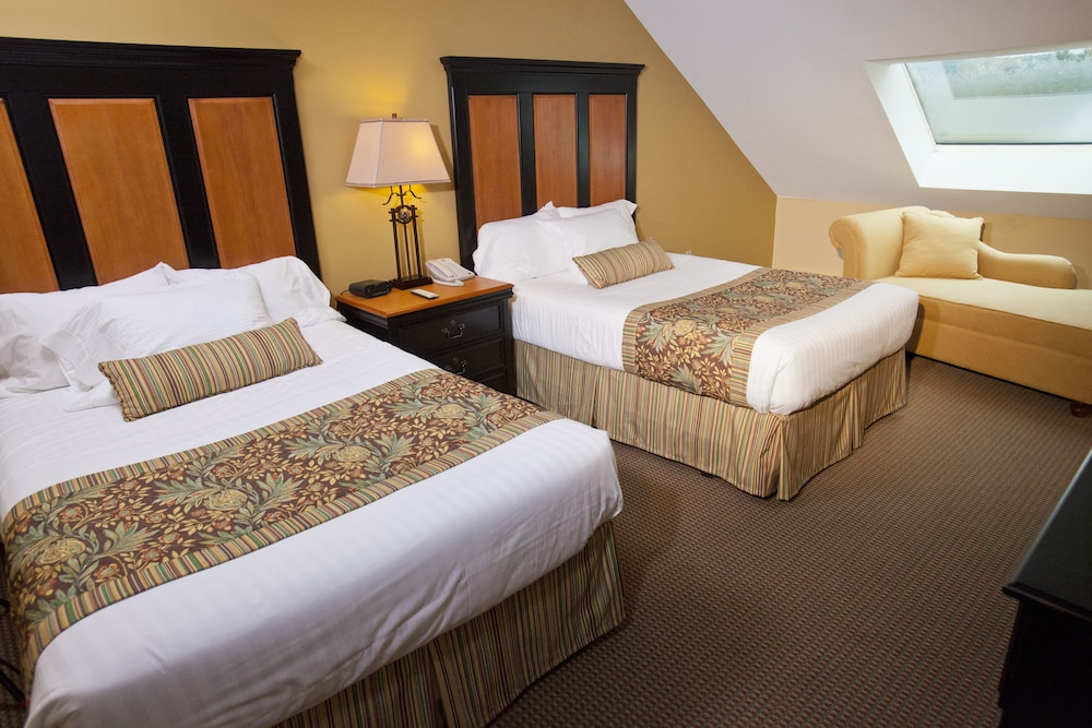 Holiday Inn Club Vacations Ascutney Mountain Resor 12/64