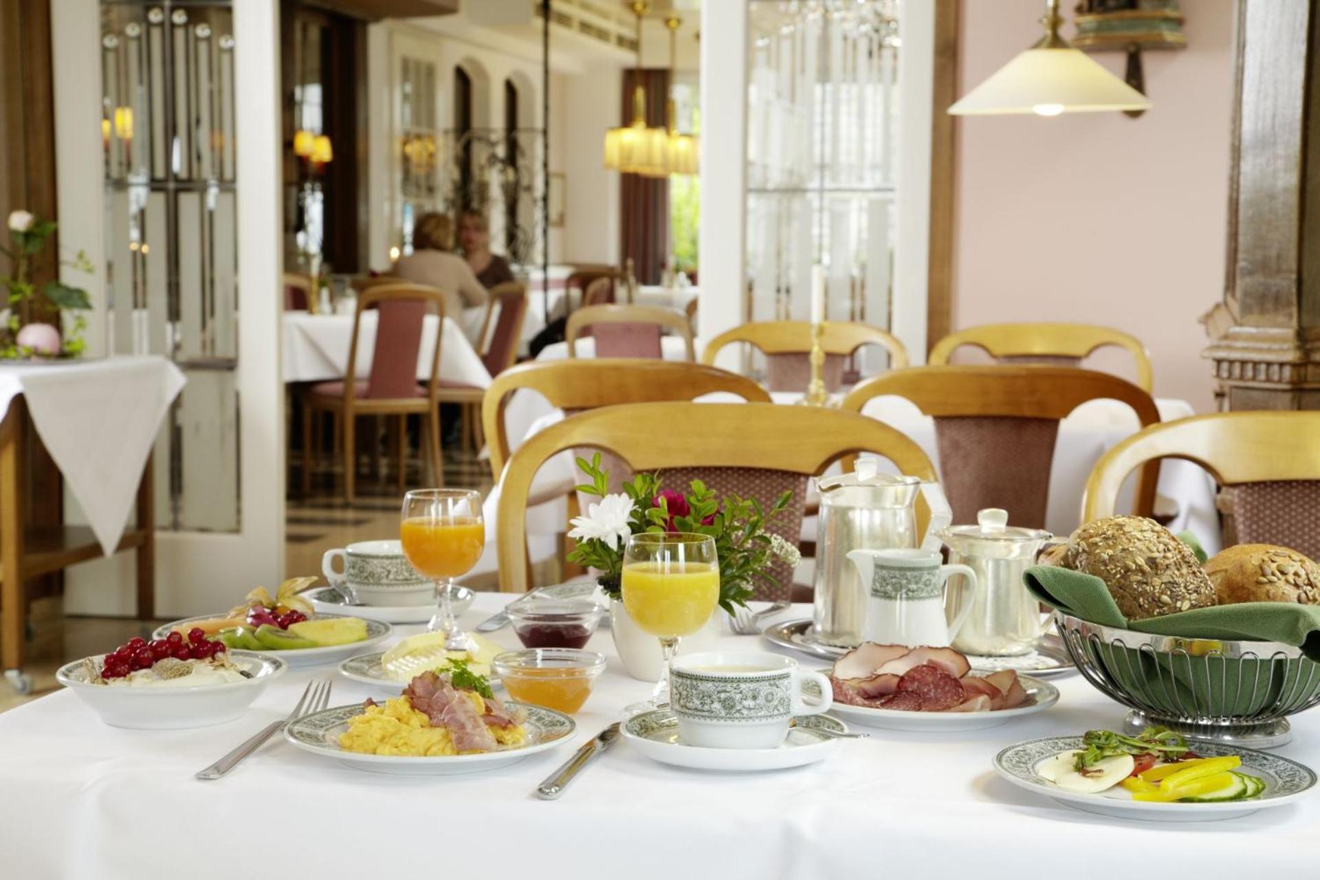 Hotel Stormann 37/50