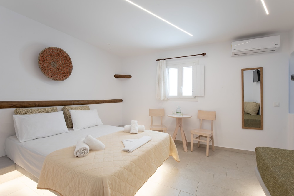 Alexandros Mykonos 15/50