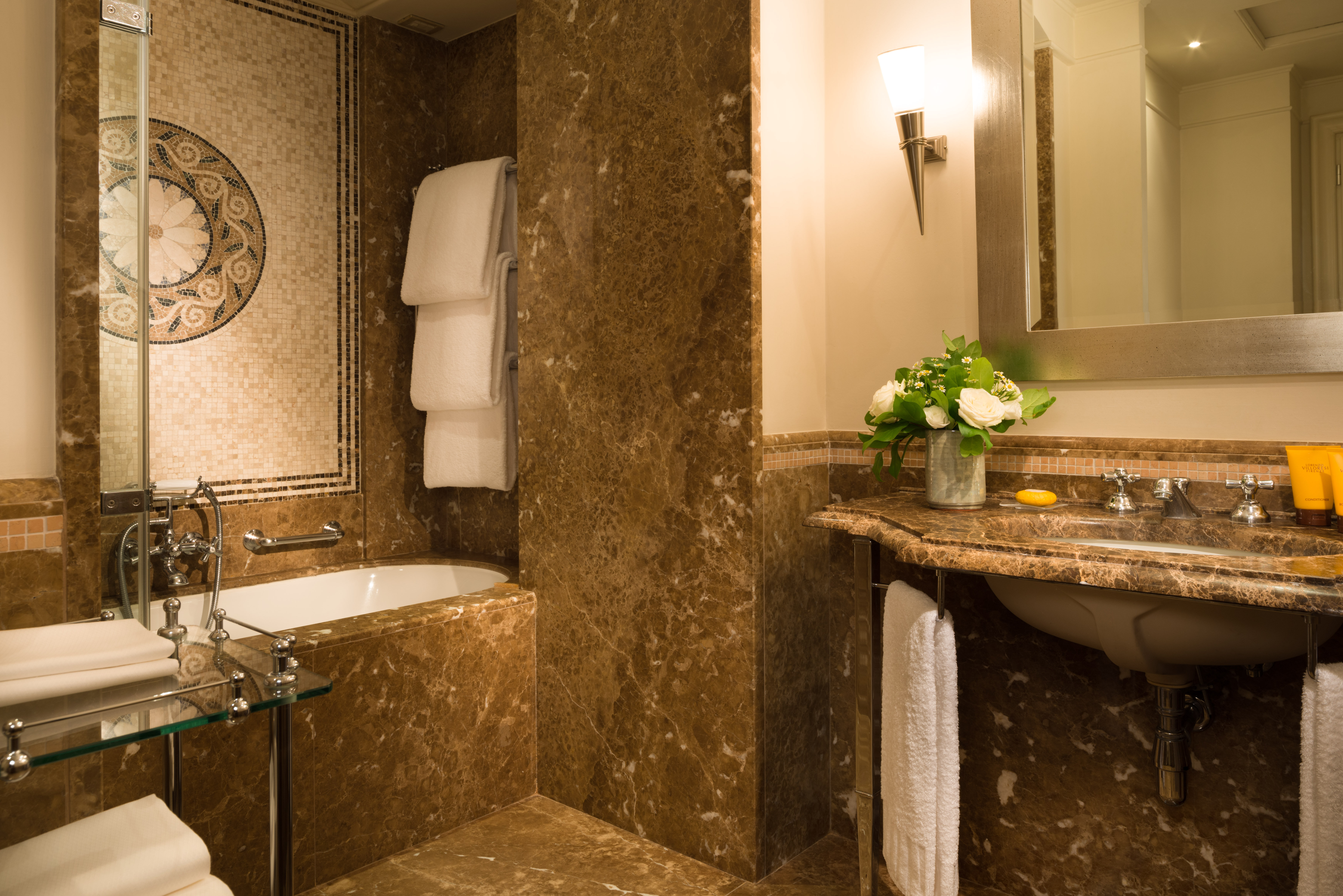 Rocco Forte Hotel Savoy Florence 71/74