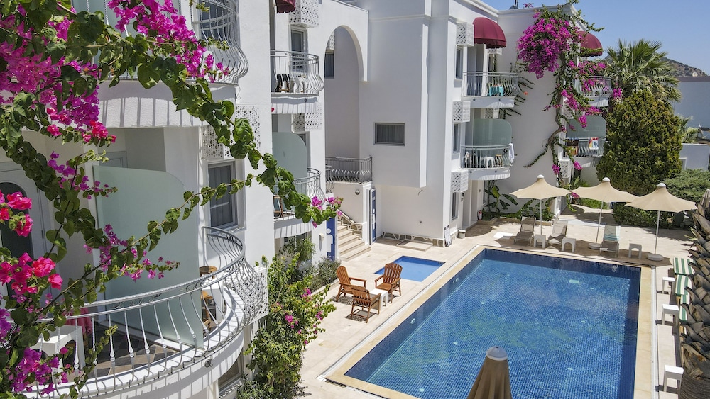 La Brezza Suite &amp; Hotel 6/63
