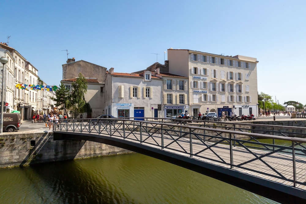 Hotel La Tour de Nesle Rochelle Vieux Port 55/58