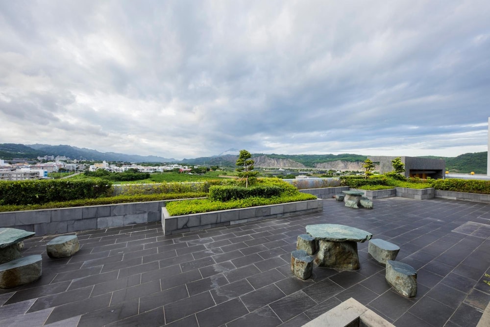Formosan Naruwan Garden Hotel 42/44