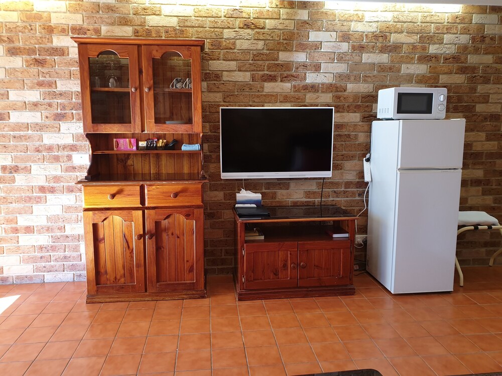 Leagues Motel Queanbeyan 35/50