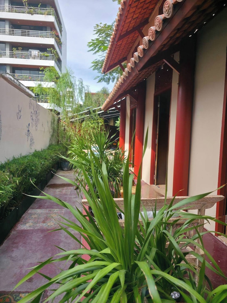 Blu Cabin Ari Stylish Gay Poshtel 68/73