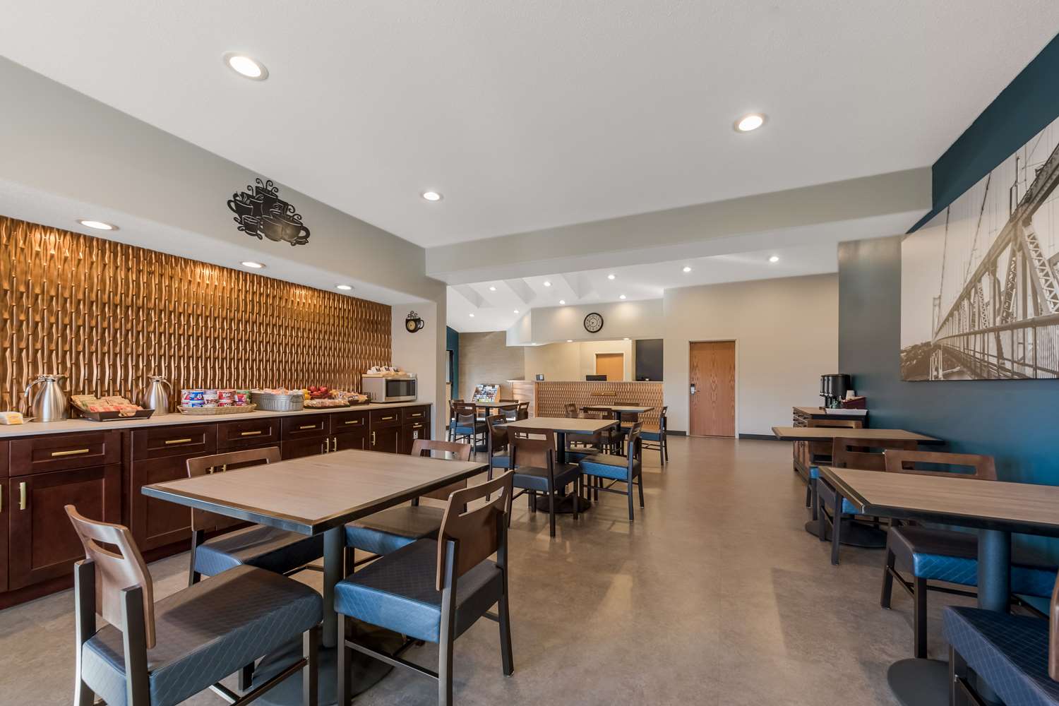SureStay Plus Hotel by Best Western Highland Poughkeepsie 33/38