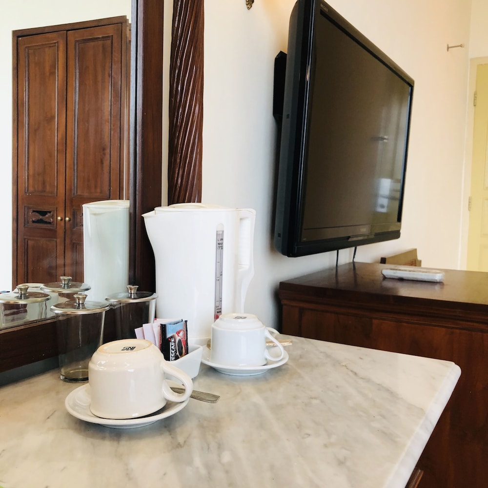 Hotel Indah Palace Solo 40/50
