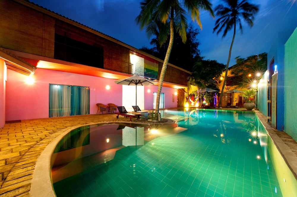 Dickman Resort 37/41