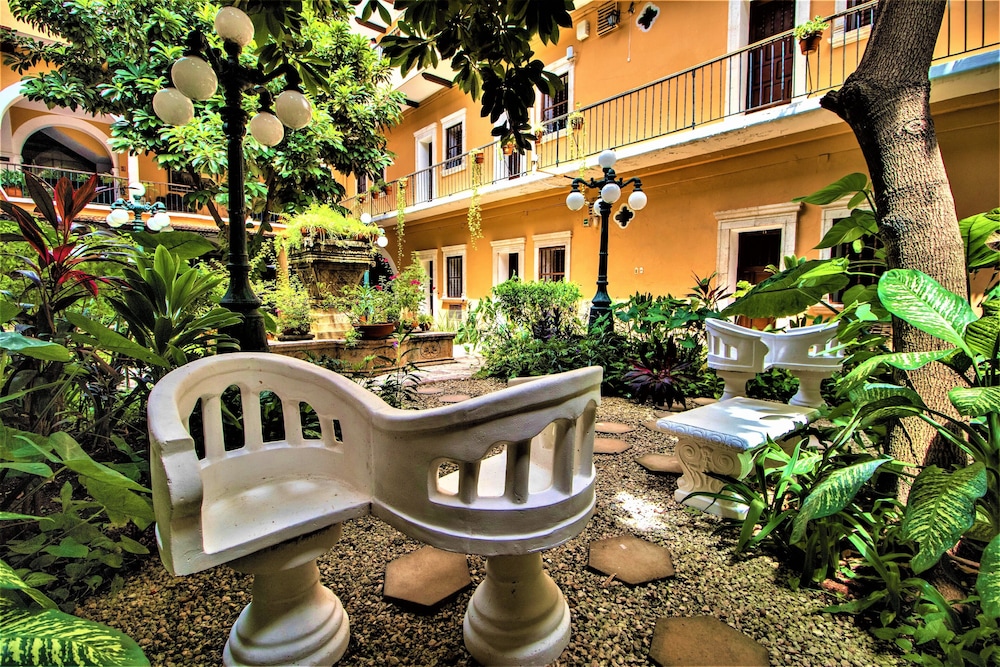 Hotel Caribe Merida Yucatan by Kavia 42/49