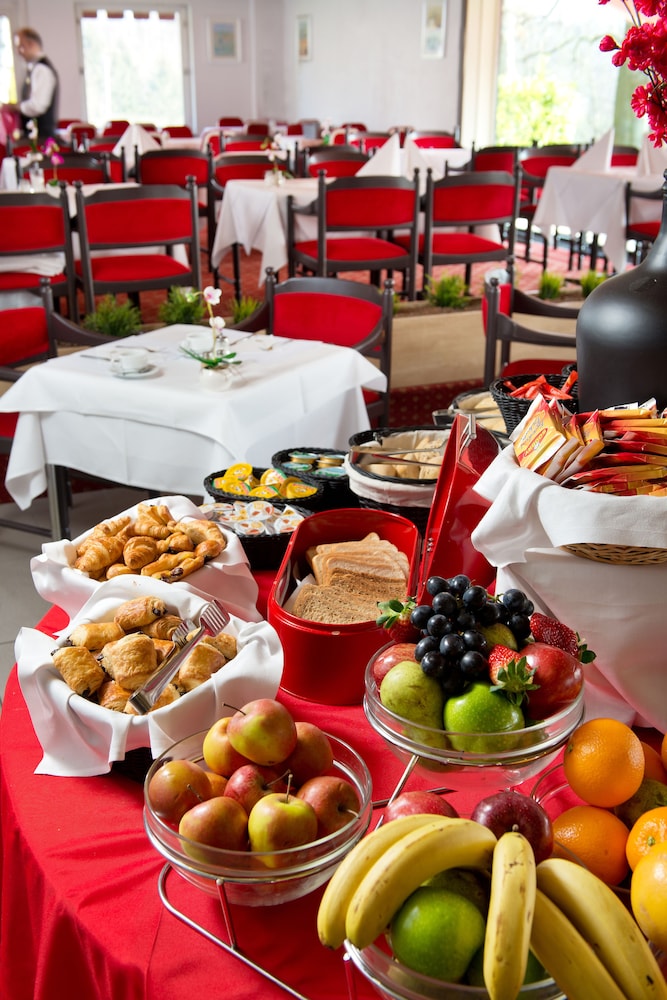 Globales Post Hotel Wellness 58/72