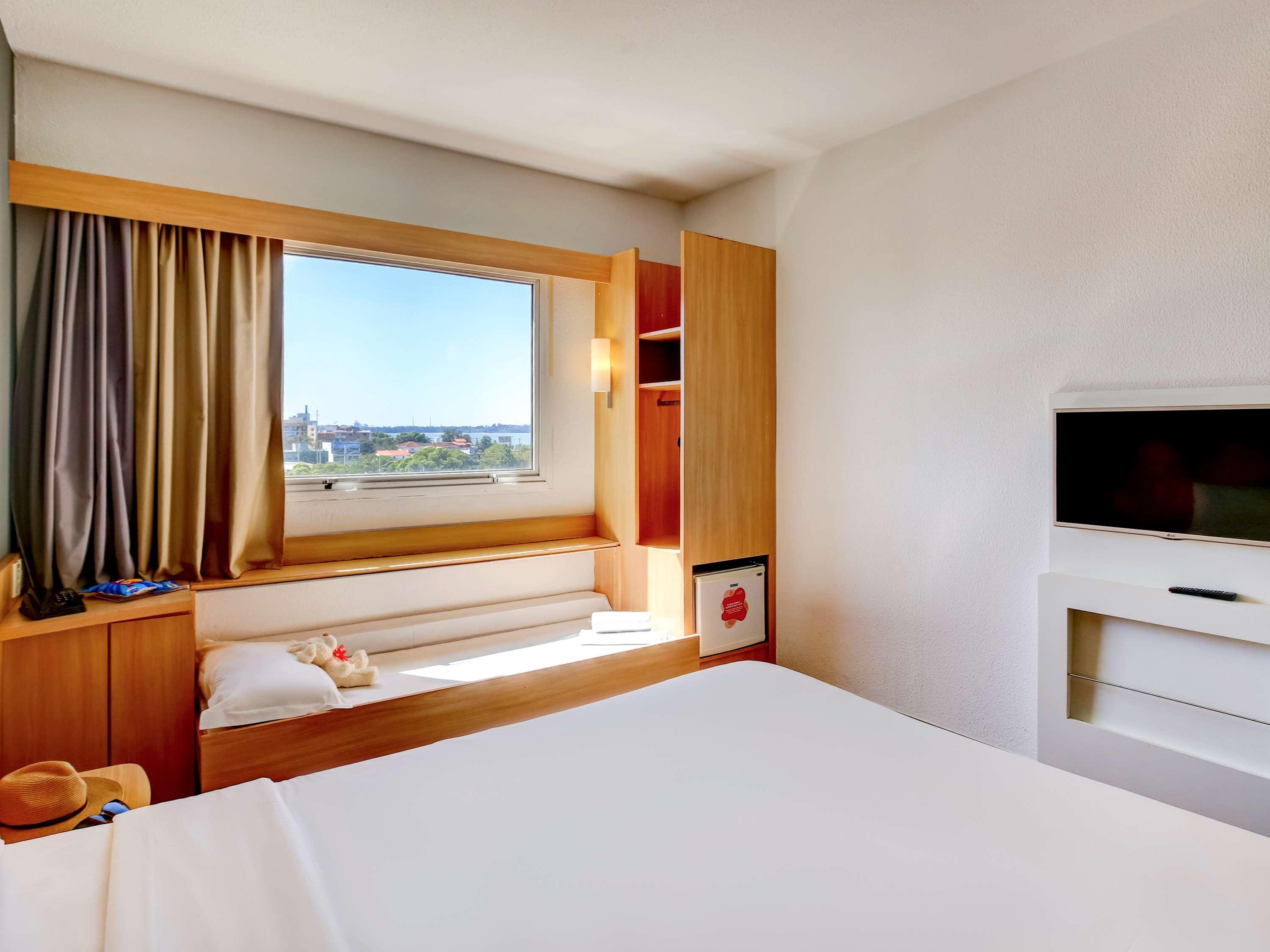 STANDARD, DOUBLE BED, WITH CHILD EXTRA BED