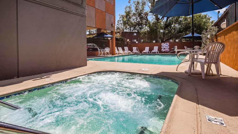 Best Western Los Angeles Worldport Hotel 5/32
