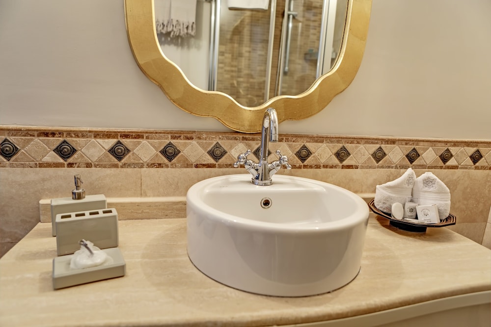 Bulbul Yuvasi Boutique Hotel 48/49