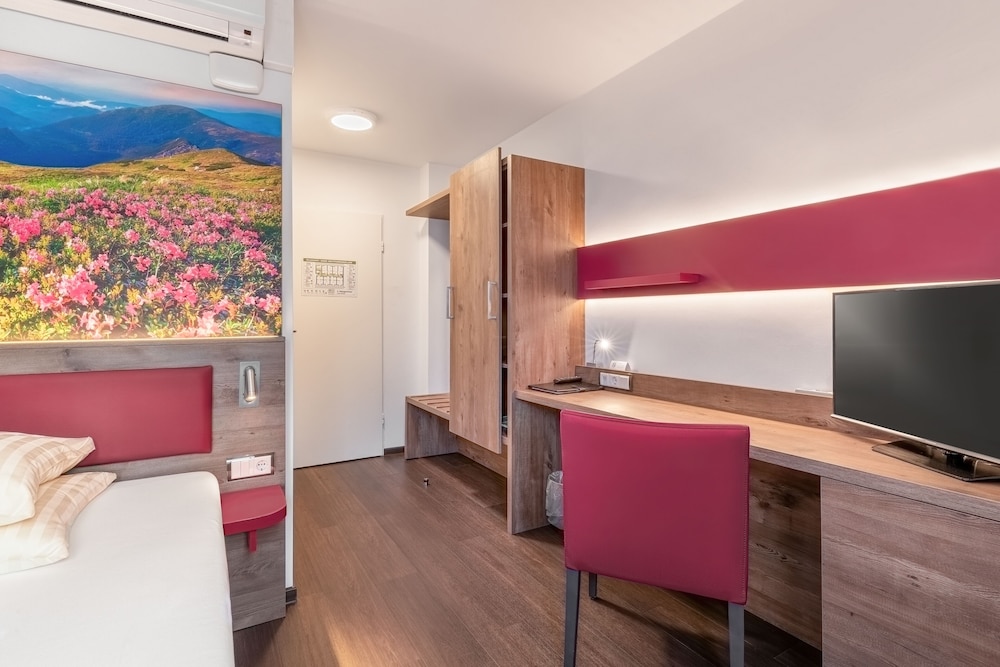 Hotel Arosa (Hotel Arosa Dusseldorf Oberkassel) 22/34