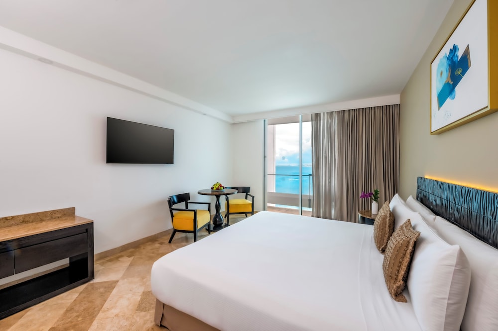 Krystal Grand Cancun All Inclusive 13/50