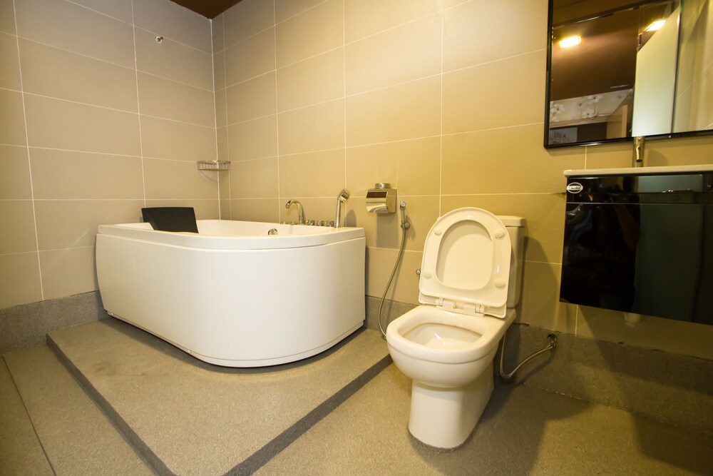 888 Boutique Hotel 36/60