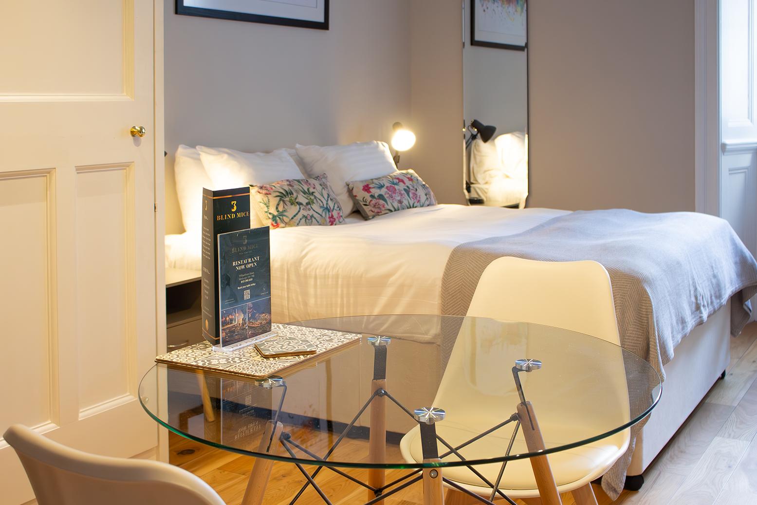 Bridge, Loft, Studio, Queen Bed, Small, North Wing