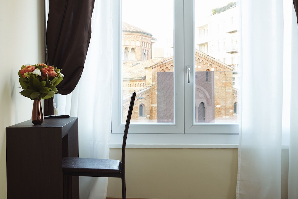 Aiello Rooms - San Babila 31/61
