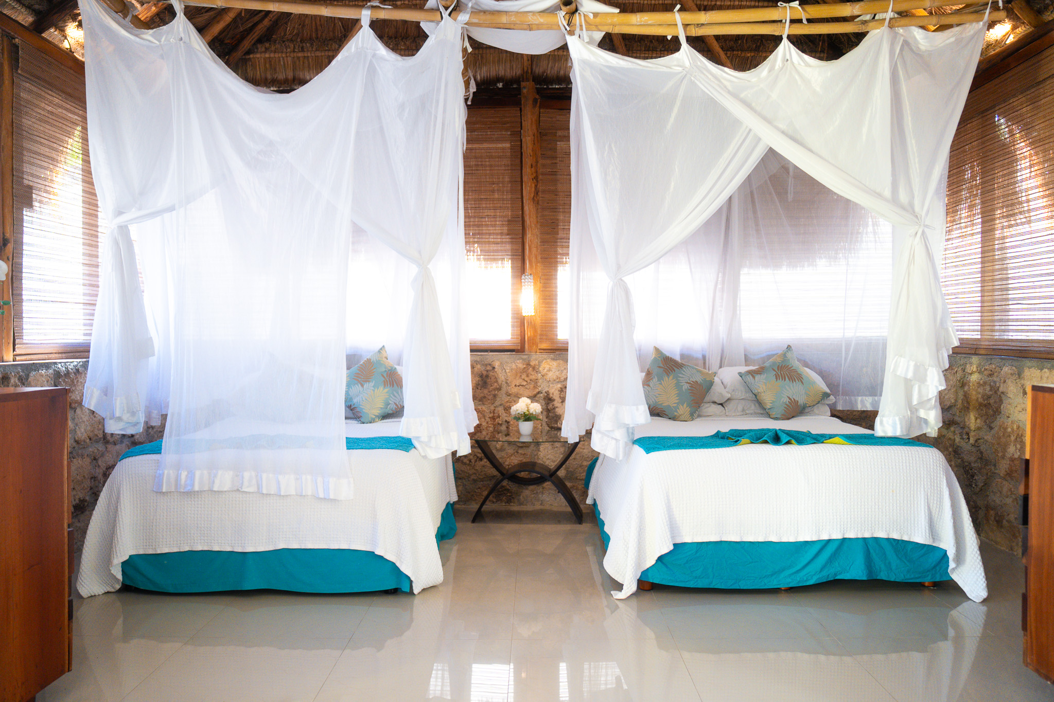 Cabanas Luxury 18/50