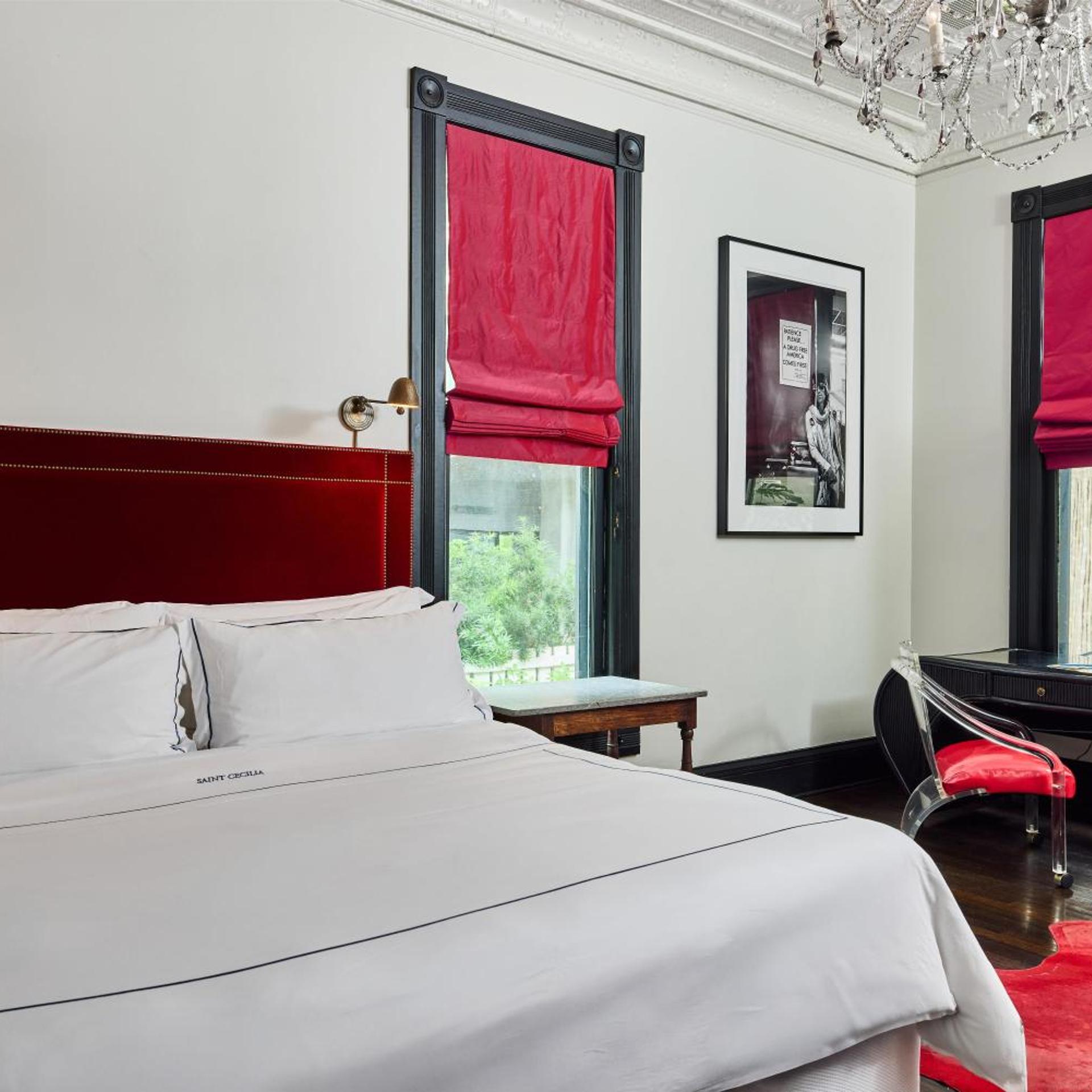 One, Suite, King Bed
