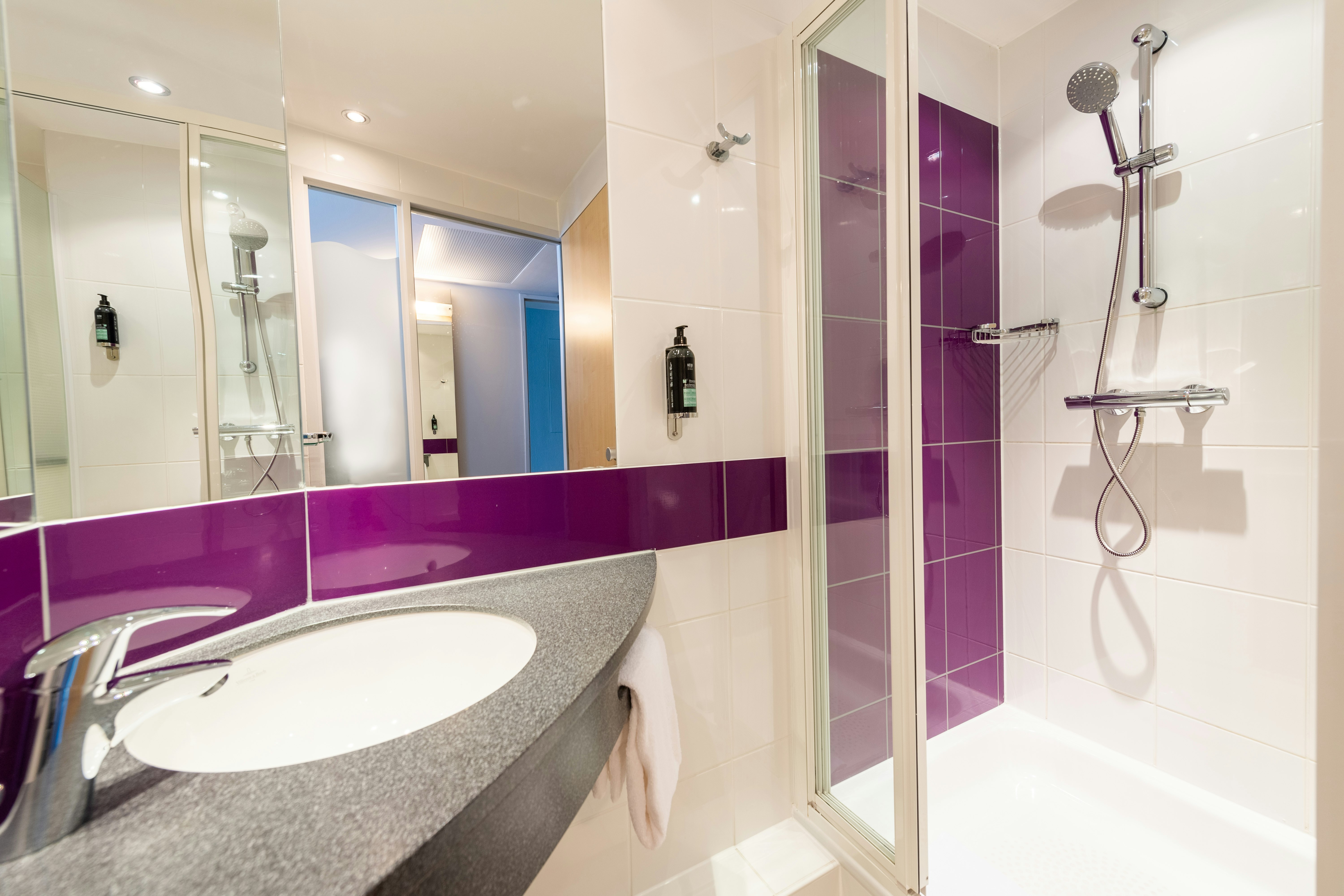Premier Inn Stuttgart Airport/Messe 23/23