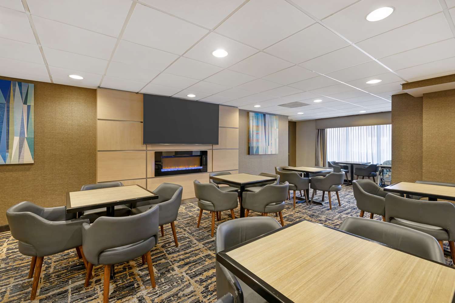 Best Western - On The Avenue 10/11
