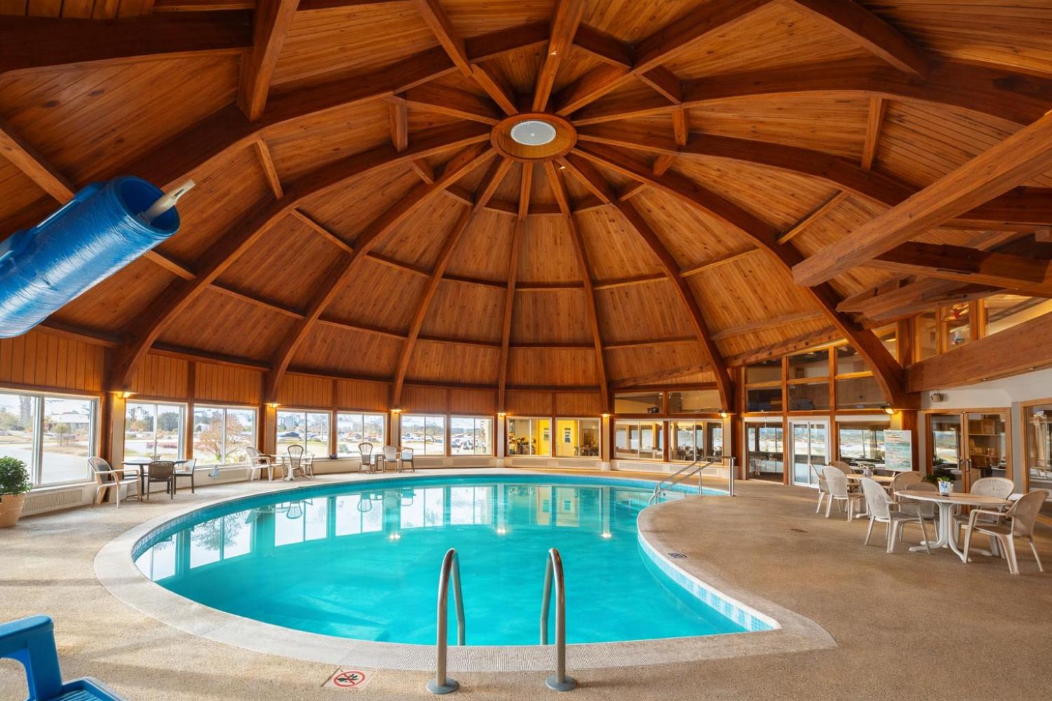 Round Barn Lodge 22/50