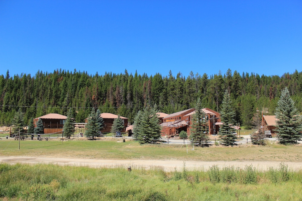 The Lodge At Lolo Hot Springs 44/50