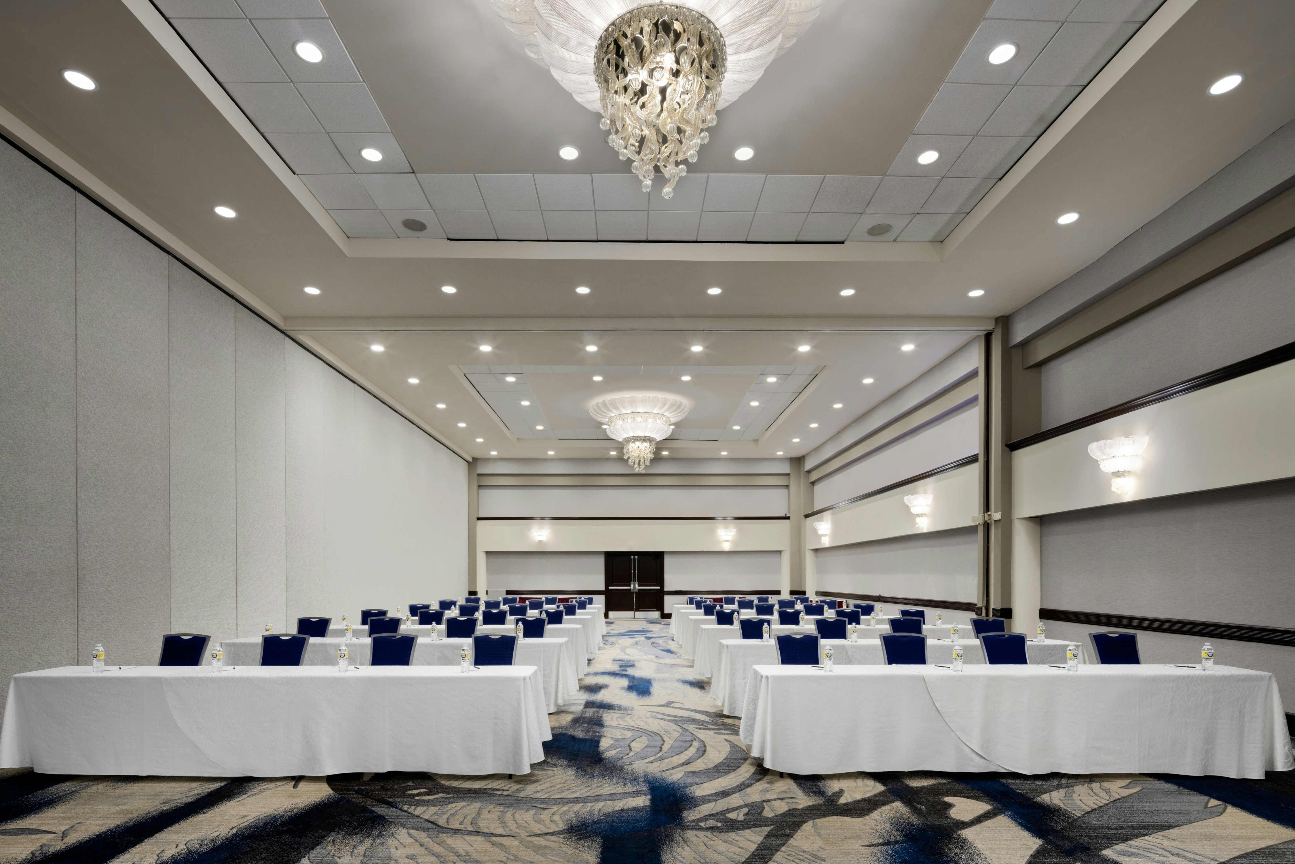 Hilton Long Island Huntington 58/66