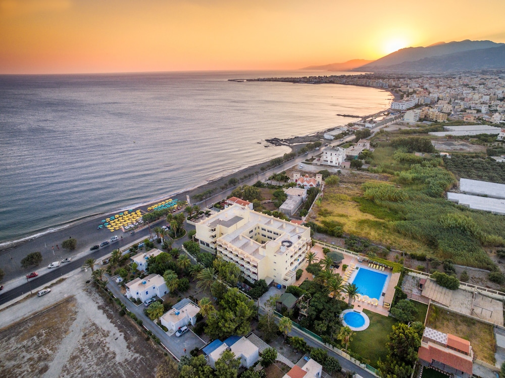 Tylissos Beach Hotel - Adults Only photo3