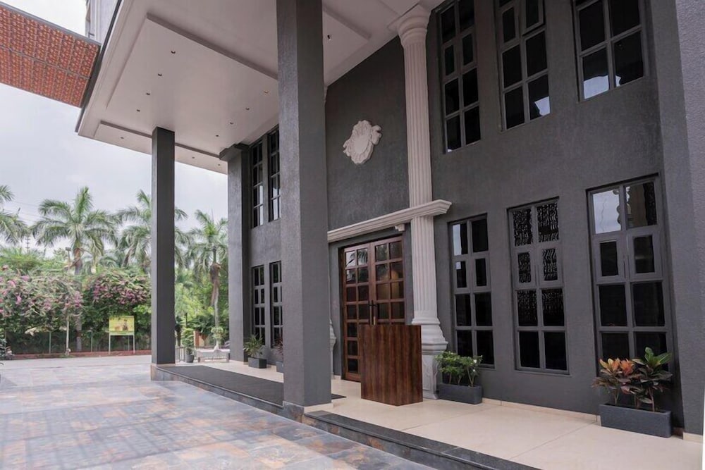 The Belita Hotel & Spa 6/47