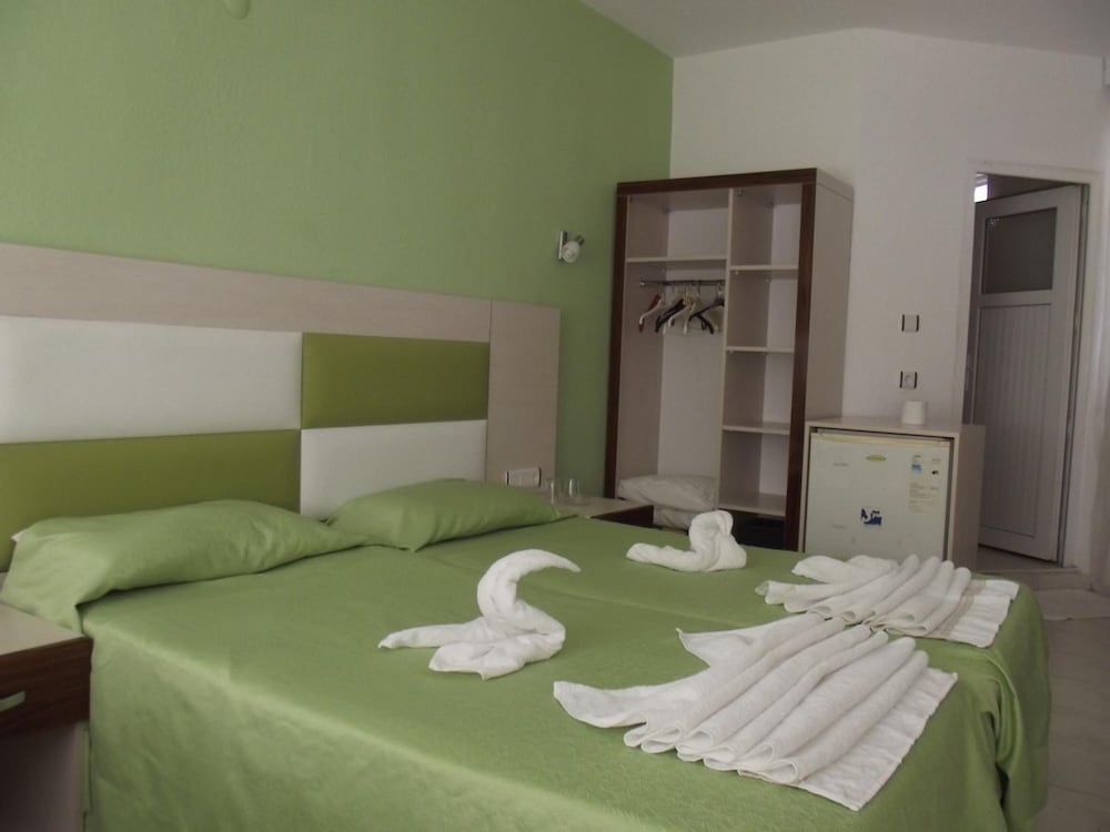 Derya Motel 10/36