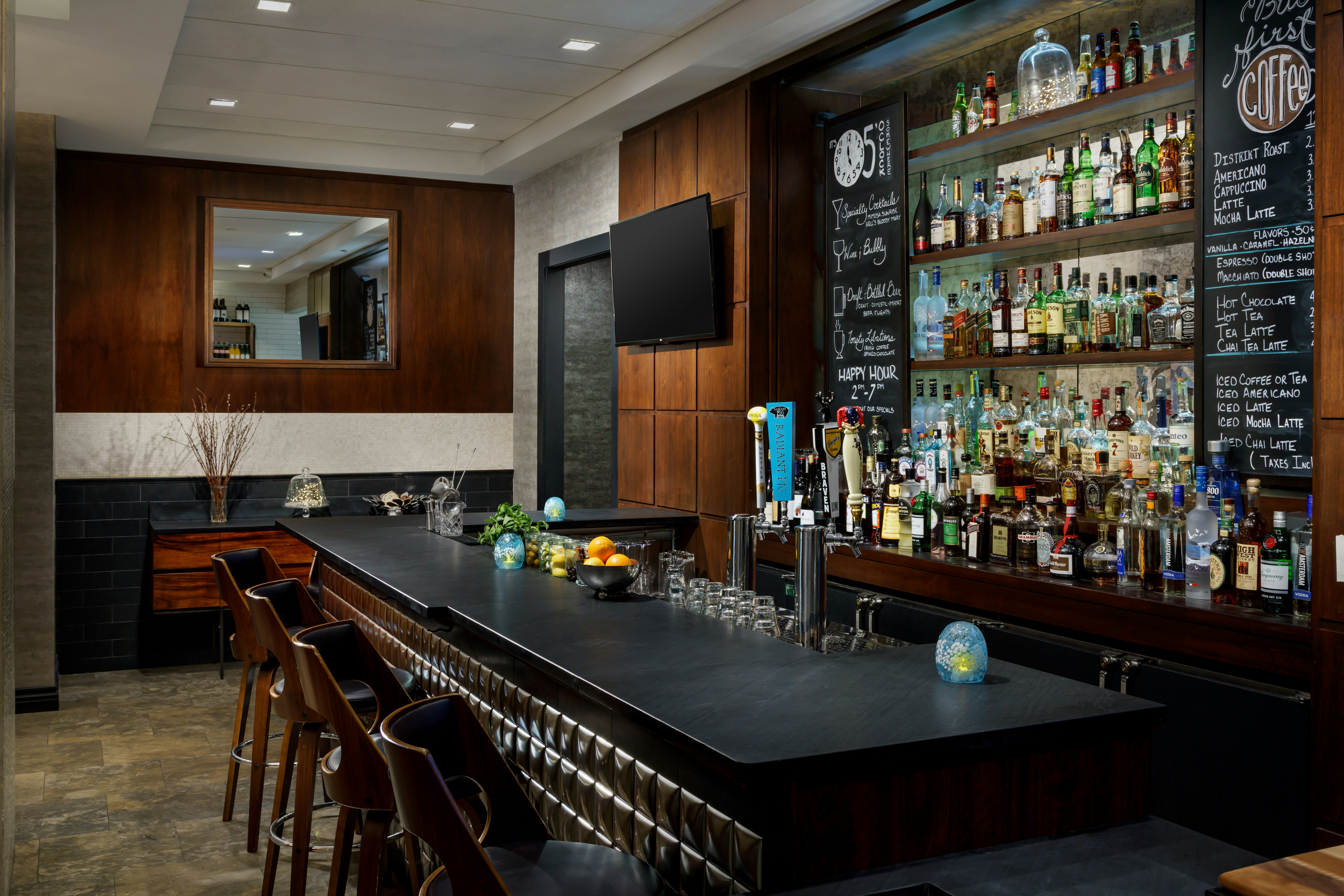 Distrikt Hotel New York City Tapestry Collection by Hilton 25/31