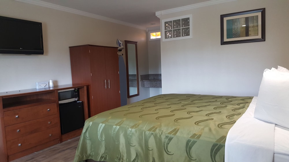 Quality Inn Escondido San Diego North County 19/42