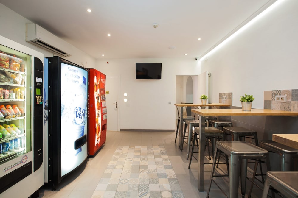 Hostal Fernando 37/55