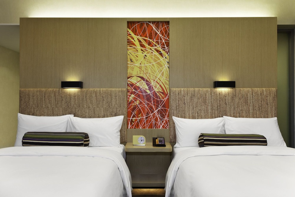 Aloft Bengaluru Whitefield 11/50