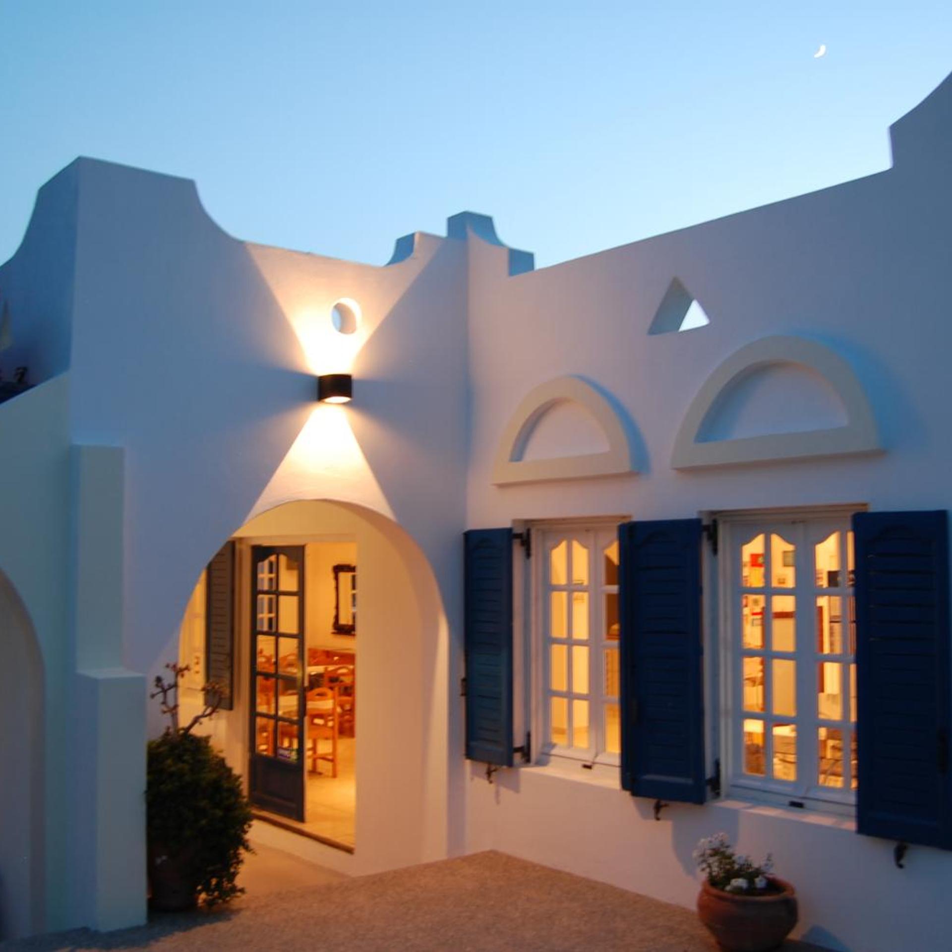 Marcos Beach Hotel 2/50