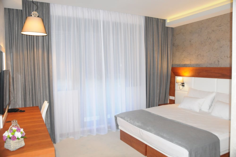 Hotel Porto In 5/38